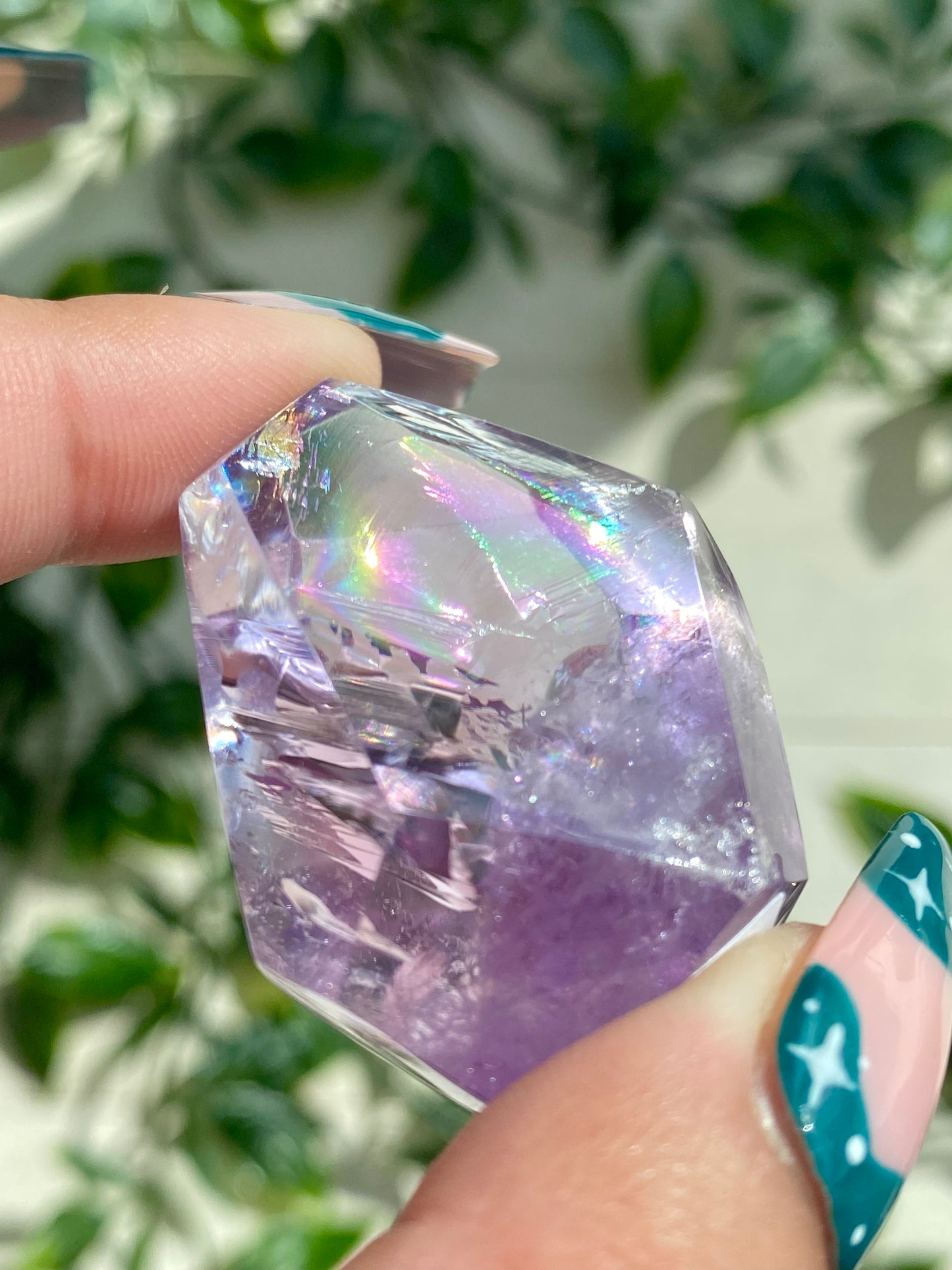 GEMMY Amethyst Mini Freeform B (filled with rainbows!)