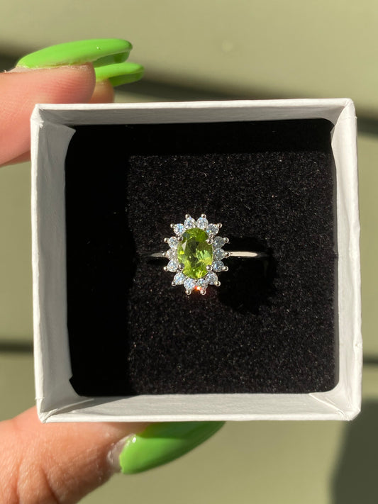 Peridot Rings Style 3 (S925)